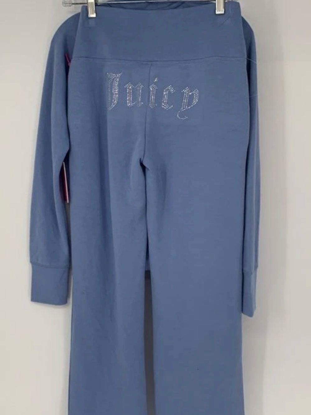 Juicy Couture Casual Zip-Neck Wide-Leg Joggers Set in Dusty Blue - Picture 8 of 16